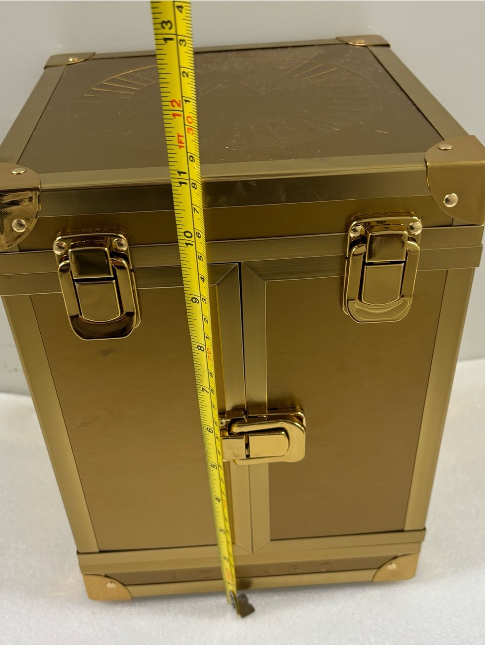 Rare ~Azzaro Forever Wanted Elixir Case ONLY ~Luxe Gold Finish - Picture 7 of 9